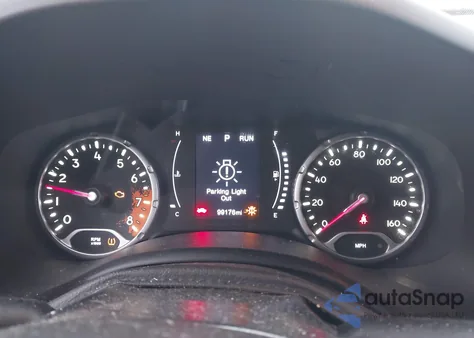 2017 Jeep Renegade Altitude Fwd from USA, damaged, VIN ZACCJABB0HPF11308